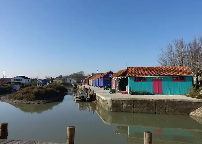 Holiday home Cheray 1 By Interhome Saint-Georges-d'Oleron